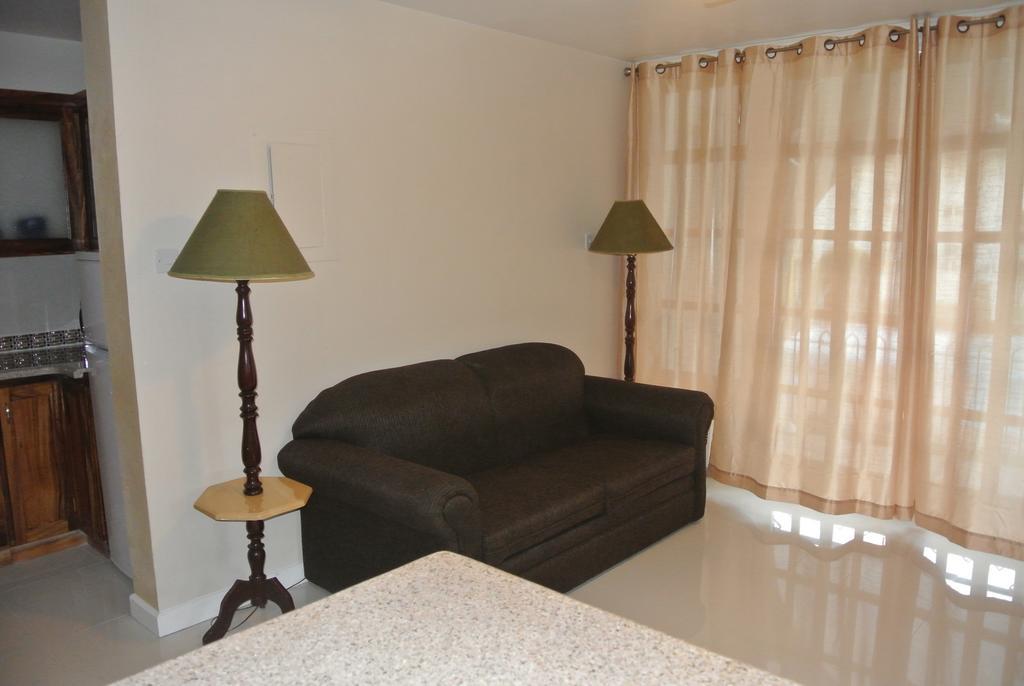 Beach One Bedroom Suite 13 Ocho Rios Zimmer foto