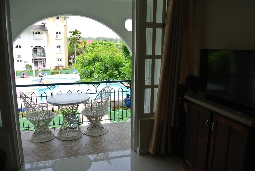 Beach One Bedroom Suite 13 Ocho Rios Exterior foto
